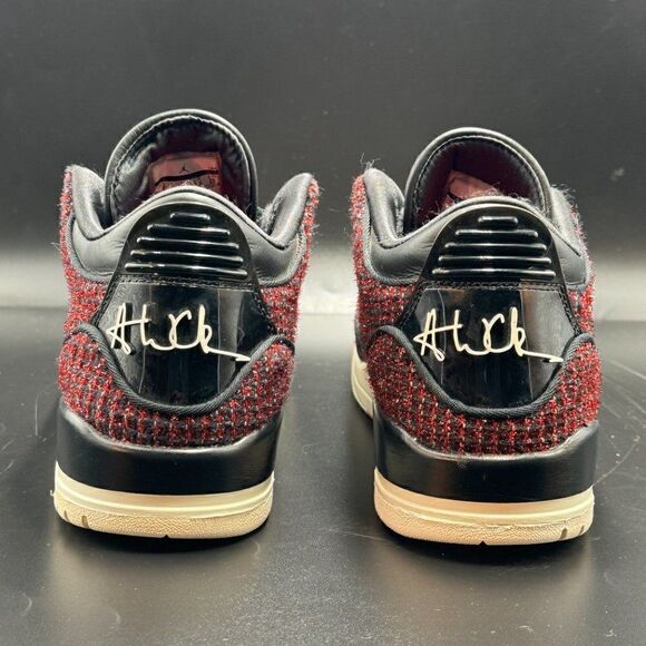 Anna Wintour x Air Jordan 3 Retro (2018) - Picture 3 of 9